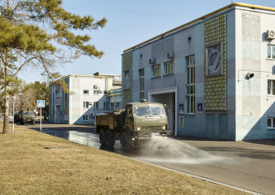 Дезинфекцию заводов военно-промышленного комплекса завершили специалисты РХБ защиты ВВО в городе Комсомольске-на-Амуре - «Минобороны»