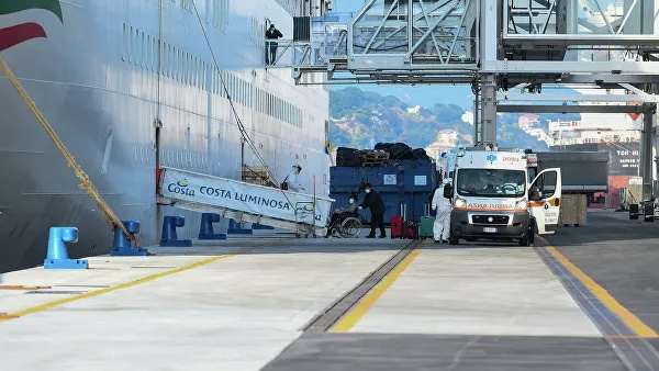 Италия закрыла порты для мигрантов из-за коронавируса. «МИД России»
