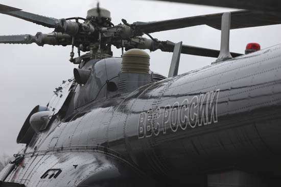 Летчики армейской авиации Ленинградской армии ВВС и ПВО провели тренировку по тушению лесных пожаров - «Минобороны»