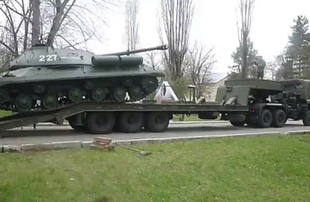 Минбороны показало видео с отреставрированным в Адыгее танком ИС-3. «Минобороны»