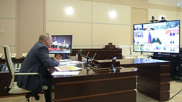 Мишустин доложил Путину о мерах поддержки граждан из-за коронавируса - «Совет Федерации»