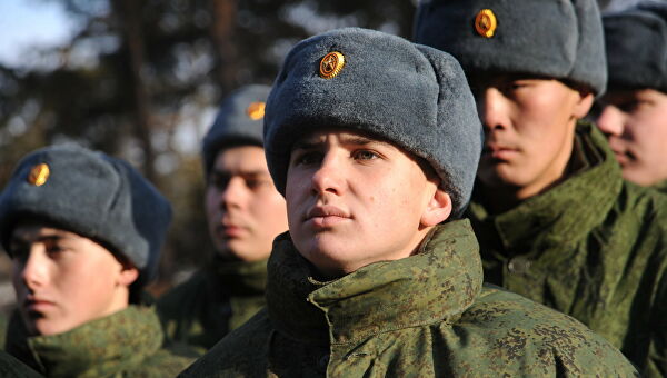Московские военкоматы будут призывать в армию по новым правилам. «Минобороны»