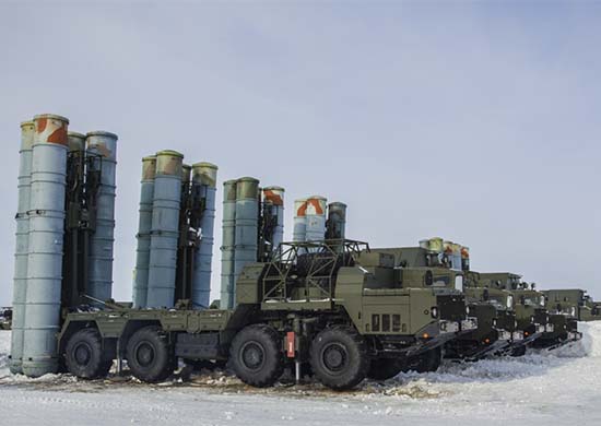 Расчёты комплексов ПВО С-300 Северного флота заступили на боевое дежурство по охране воздушного пространства российской Арктики - «Минобороны»