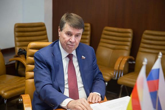 Сенатор назвал неадекватными заявления Турчинова о возвращении Крыма. «Совет Федерации»