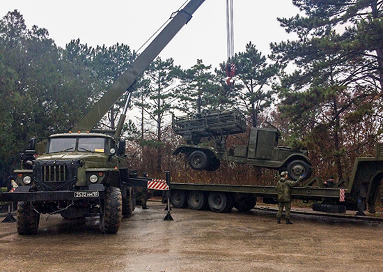 Специалисты автобронетанковой службы Черноморского флота работают над восстановлением техники времён Великой Отечественной войны - «Минобороны»