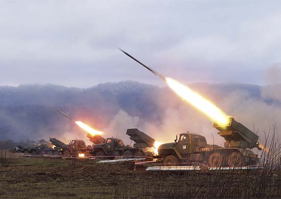 В Армении танкисты и артиллеристы ЮВО впервые выполнили зачетные стрельбы в рамках двустороннего учения - «Минобороны»