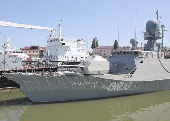 Корабли Каспийской флотилии подготовлены к эксплуатации в летних условиях - «Минобороны»