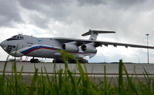 Первый Ил-76 вылетел из Сербии в Россию. «Минобороны»