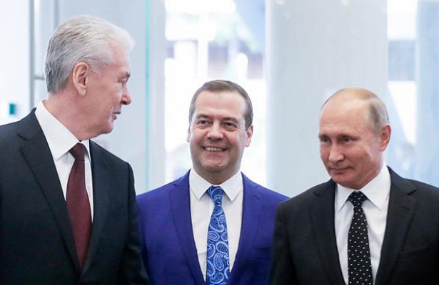 Почему Медведев популярней Путина: «СП» подготовила свой рейтинг российских политиков. «Совет Федерации»