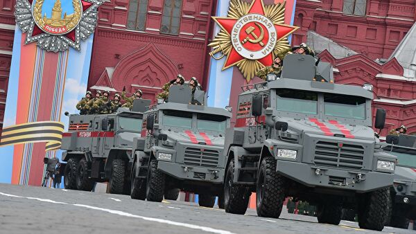 Российские войска получат в 2020 году около четырех тысяч автомобилей. «Минобороны»