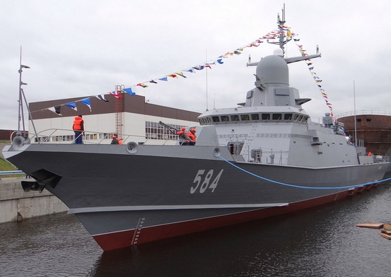Сформированный на Черноморском флоте экипаж новейшего патрульного корабля «Павел Державин» приступил к размещению на корабле - «Минобороны»