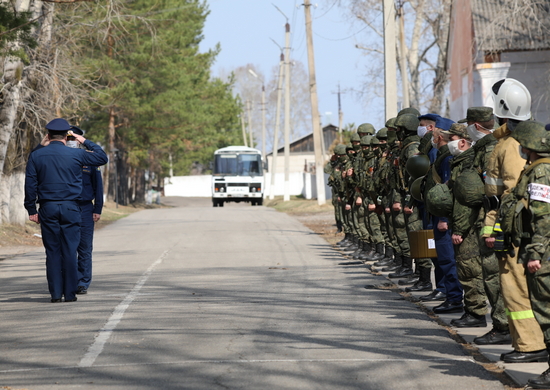 В авиационном соединении дальней авиации прошли тренировки с подразделениями охраны и обеспечения - «Минобороны»