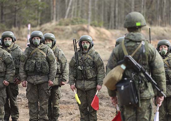 В Ленобласти более тысячи военнослужащих общевойсковой армии ЗВО испытывают на присвоение и подтверждение классных квалификаций - «Минобороны»