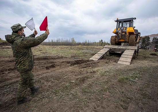 Военные инженеры ЗВО завершили переоборудование танкодрома и автодрома с экстремальными участками в Воронежской и Белгородской областях - «Минобороны»