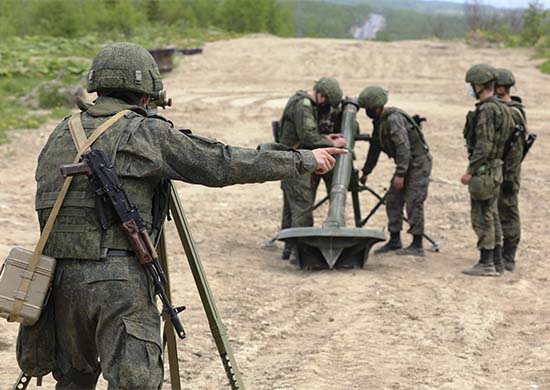 Артиллеристы армейского корпуса на Сахалине и Курилах провели тактическое учение совместно с расчётами БЛА - «Минобороны»