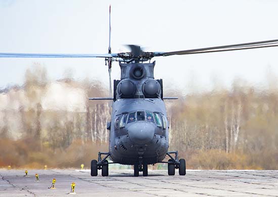Экипаж вертолёта Ми-26 ЗВО доставил в Калининград медицинский груз из Санкт-Петербурга - «Минобороны»
