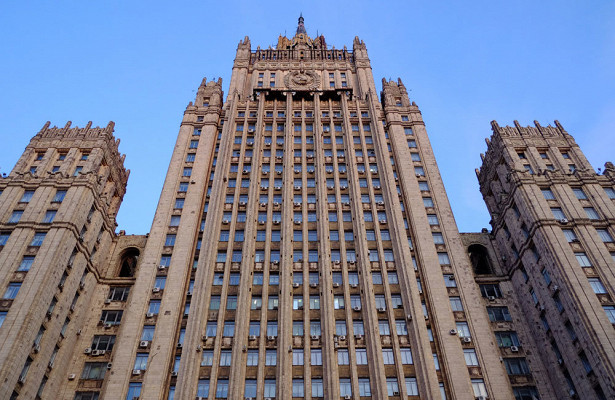 МИД рассказал об угрозах минирования российских посольств за рубежом. «МИД России»