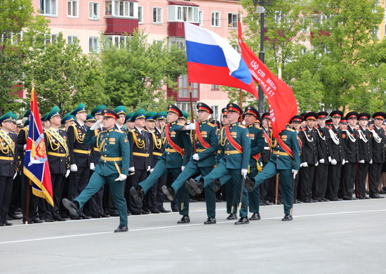 На Сахалине состоялся парад, посвященный 75-ой годовщине Победы в Великой Отечественной войне - «Минобороны»