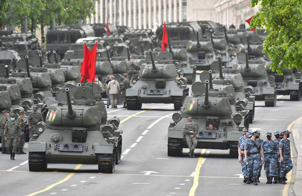 СМИ: Глава Минобороны Индии посетит парад Победы в Москве. «Минобороны»