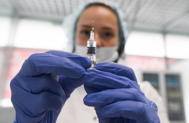Вакцинацию взрослого населения восстановили в.России&nbsp «Минздрав»