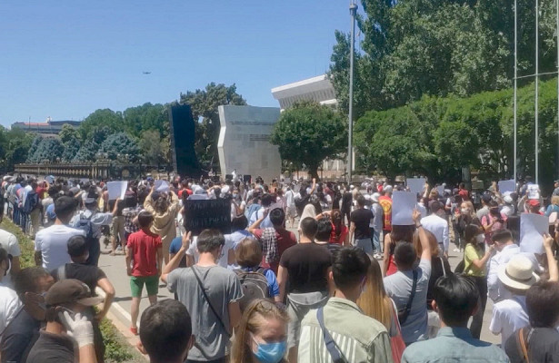 За.свободу слова: в.Бишкеке состоялась мирная акция протеста&nbsp «Минкультуры»