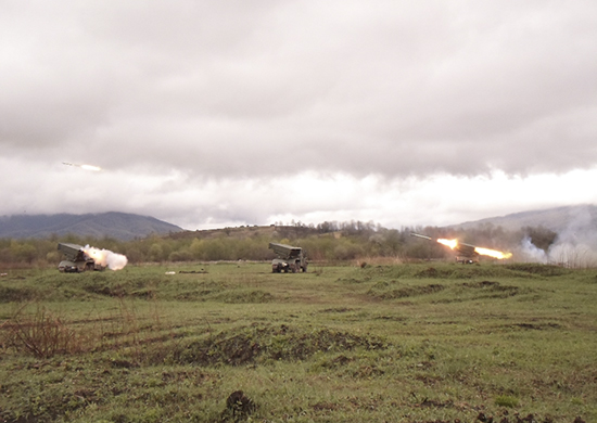 Артиллеристы ЮВО учились уничтожать противника в ходе учения на горном полигоне в Южной Осетии - «Минобороны»
