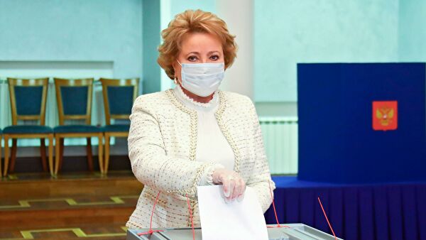 Матвиенко предложила развивать практику многодневного голосования - «Совет Федерации»