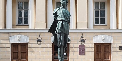 Памятник Горькому авторства Мухиной отреставрируют в.Москве&nbsp «Госдума»