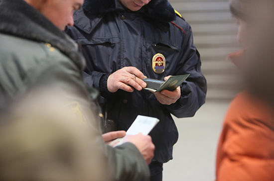 При.получении вида на.жительства статус беженца будет сохранён&nbsp «Совет Федерации»