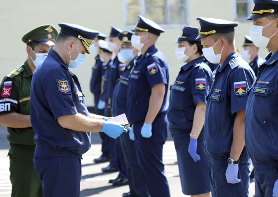 В соединении дальней авиации в Саратовской области стартовал месячник безопасности военной службы - «Минобороны»