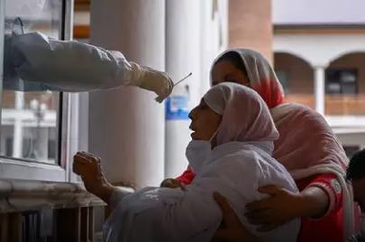 В.Индии первыми вакцинируют медиков&nbsp «Минздрав»