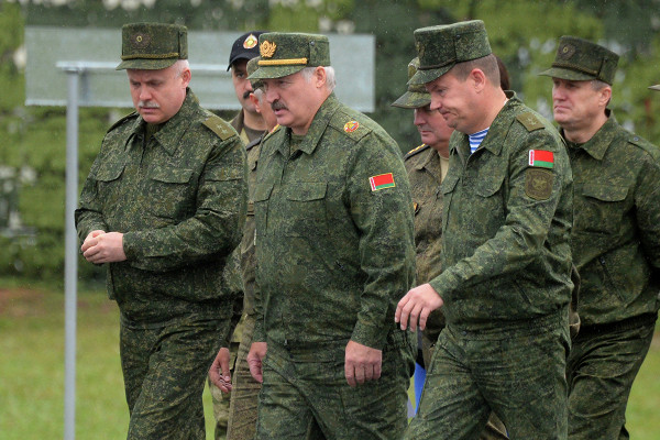 Белорусская армия приведена в.полную боеготовность на.западной границе страны&nbsp «Совет Федерации»