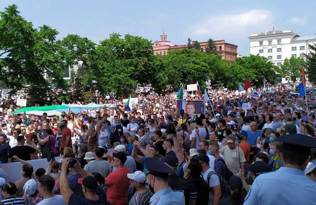 Месяц протестов: Хабаровск снова вышел на.улицы&nbsp «Совет Федерации»
