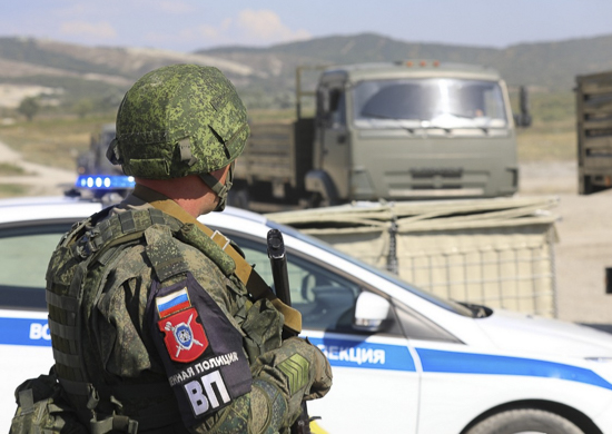 Военные полицейские и инспекторы ВАИ ЮВО отразили нападение условной диверсионной группы в ходе учения в Новороссийске - «Минобороны»