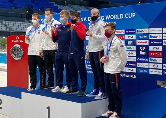 Спортсмены ЦСКА завоевали три лицензии на Олимпийские игры на Кубке Мира по прыжкам в воду в Токио - «Минобороны»