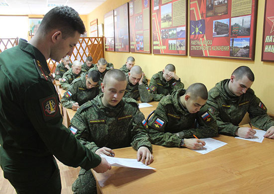 Военнослужащие полигона Капустин Яр начали подготовку к поступлению в вузы Минобороны России - «Минобороны»